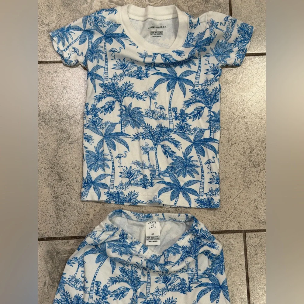 NWOT Janie and Jack matching set